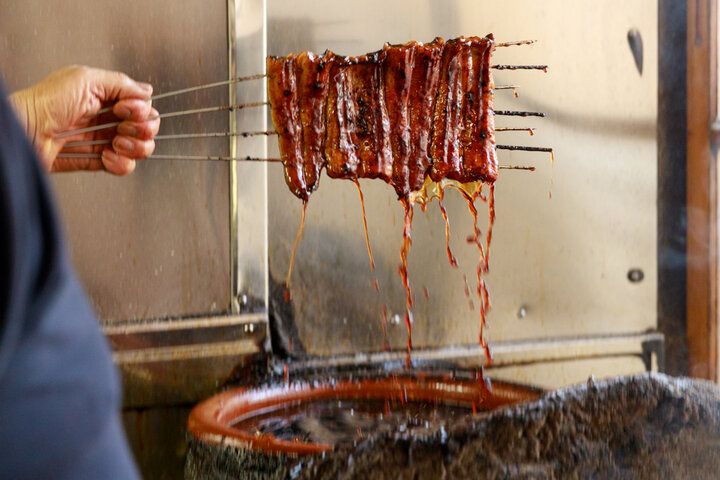 静岡・三島の名店「うなぎ 桜家」で清流が生み出す贅沢なうなぎ重箱をいただきに♪