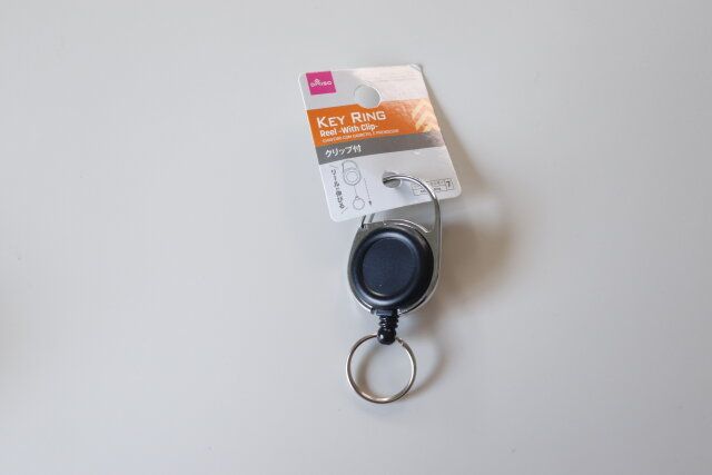 ダイソー リールキーホルダー（クリップ付） パッケージ
