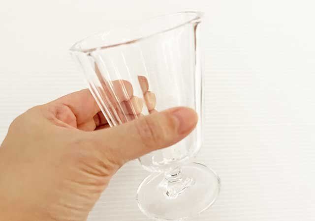 セリア ステムグラス180ml デザイン