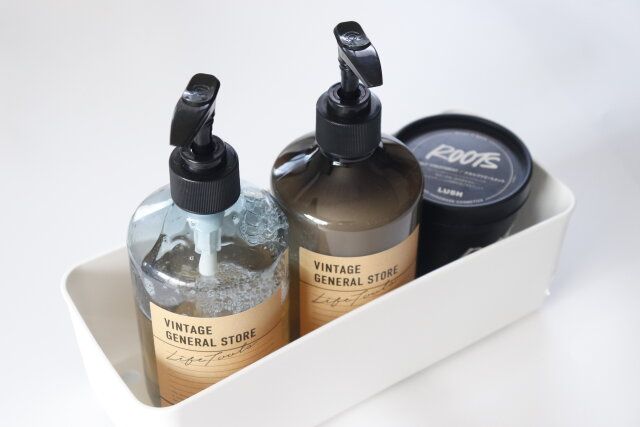 セリア ボトルラック（床置き） 使用例