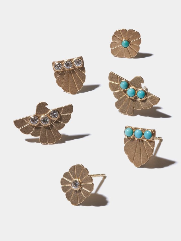 ピアス 左側上から順に（YG×ダイヤモンド）￥71,500、￥77,000、￥55,000 右側上から順に（YG×ターコイス）￥49,500、￥66,000、￥60,500