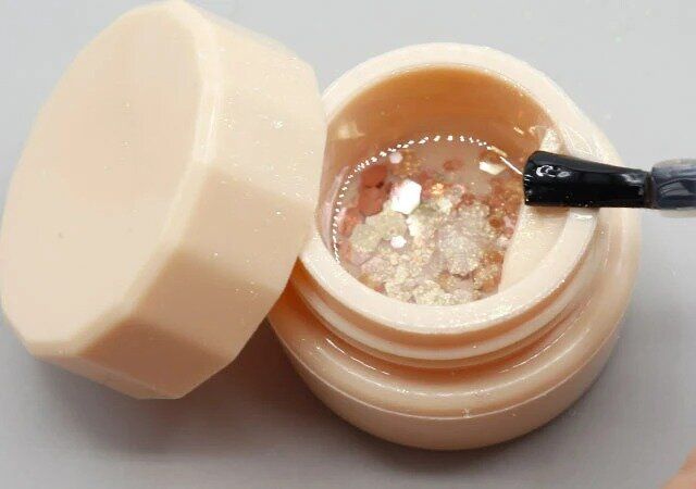 ダイソー ジェル保存容器