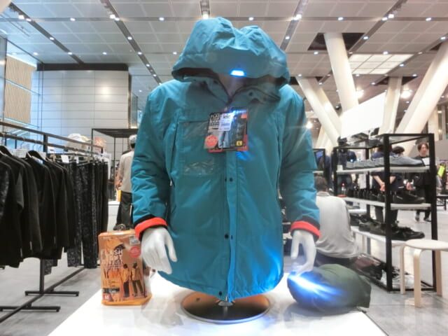 ワークマン 防水アイテム おすすめ フレッシュライトレインスーツ