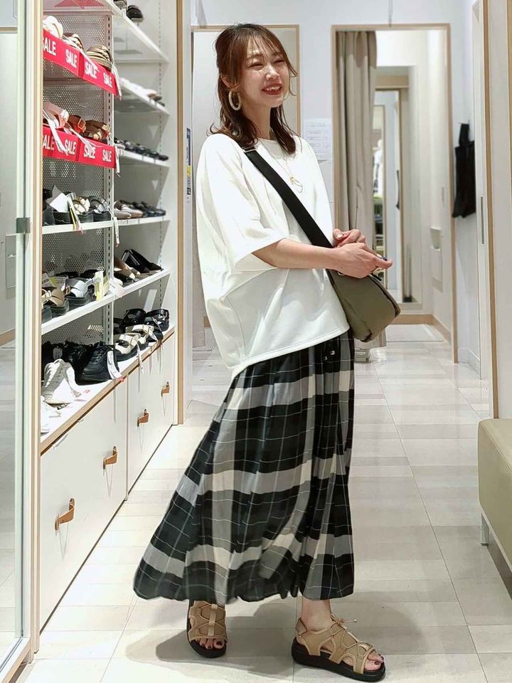 画像1: 出典：.st