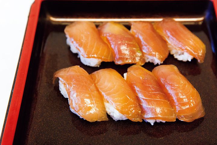 小笠原諸島〈島寿司〉のオキサワラ