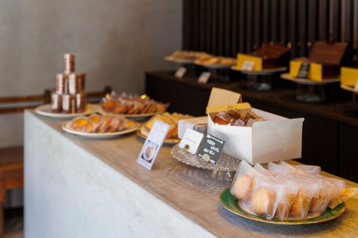 サロンスタイルの京町家カフェ「MAISON TANUKI」で、アフタヌーンティーや夜パフェを♪ 