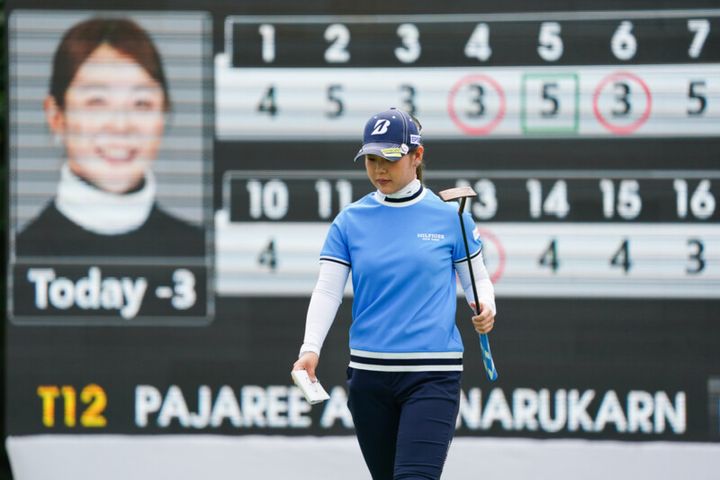 吉田優利、英語取材にドキドキ!? 可愛いリアクションは必見です！