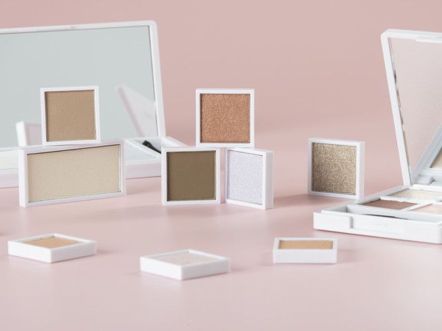 カスタムアイシャドウ