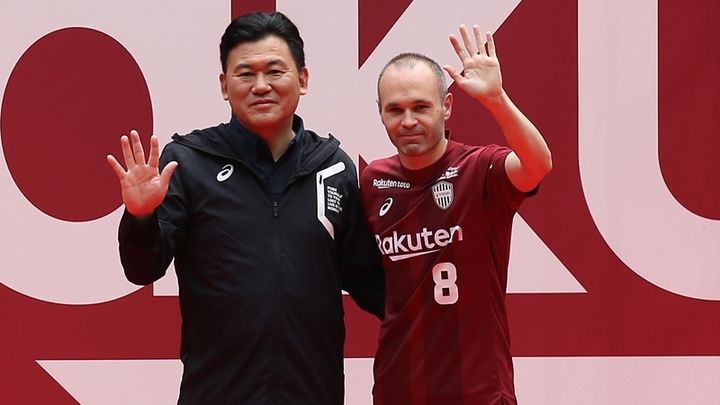 時々ある「シーズン中の背番号変更」…5人のスターとヴィッセル神戸で生まれた1つのレアケース