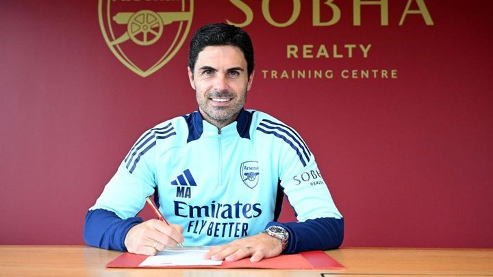 アルテタ監督、アーセナルと契約更新！給料は2倍以上で「グアルディオラに迫る」額か