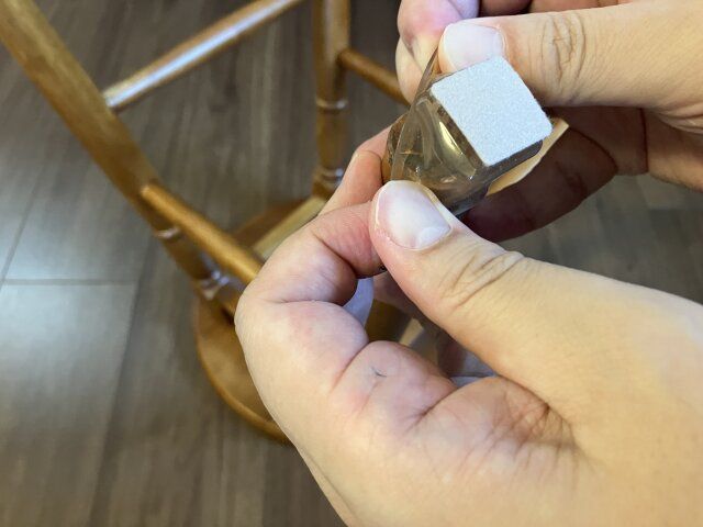 セリア TPEイス脚カバー 装着