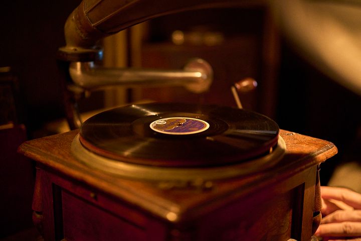 少し音を聴かせてもらうと深みのある音が店内に鳴り響く