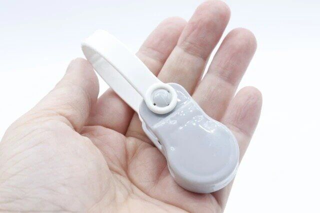 ダイソー マルチタオルクリップ（グレー）