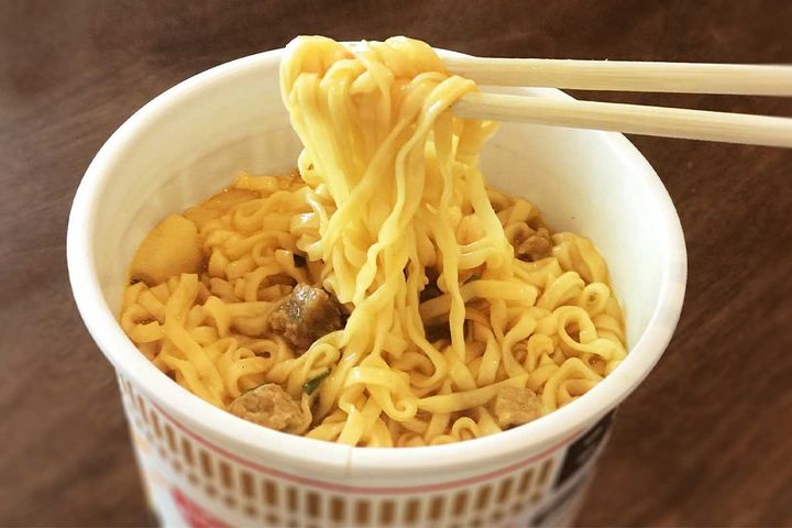 世代を超えて食べられているロングセラー商品「カップヌードル」
