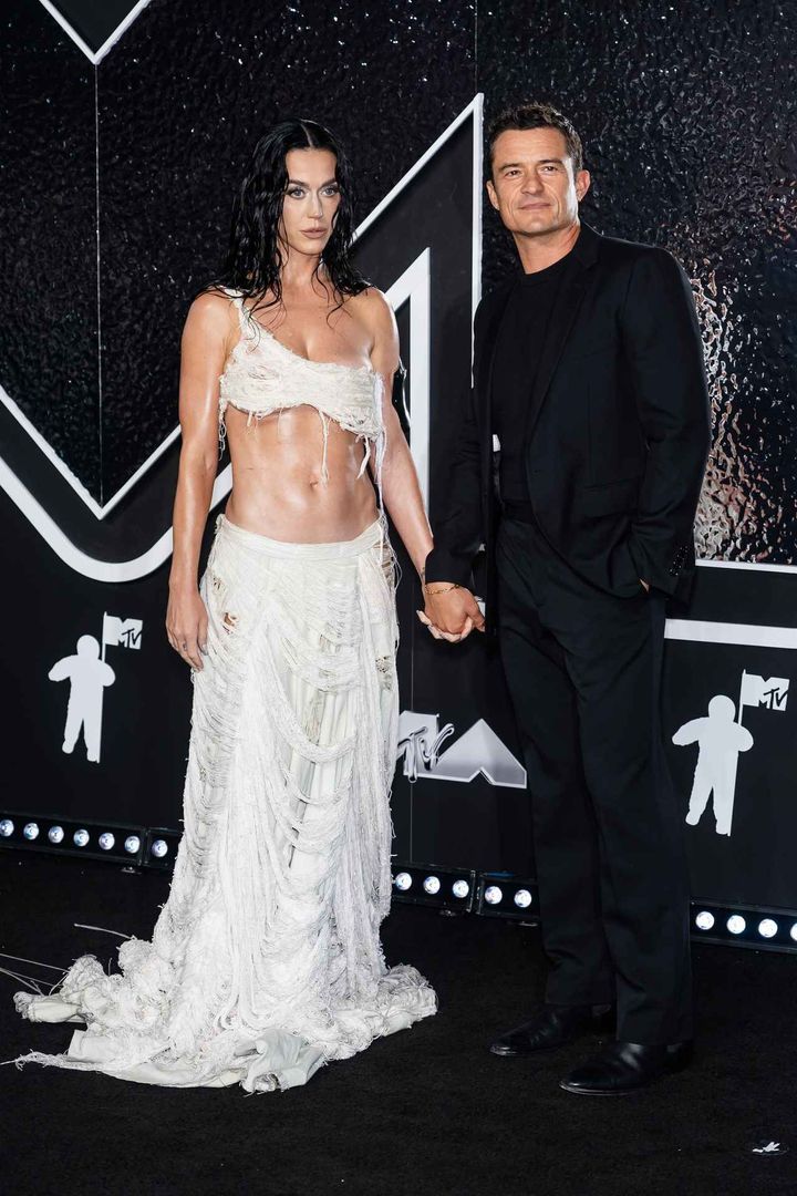 画像1: MTV VMAでケイティ・ペリーがヴァンガード賞を受賞