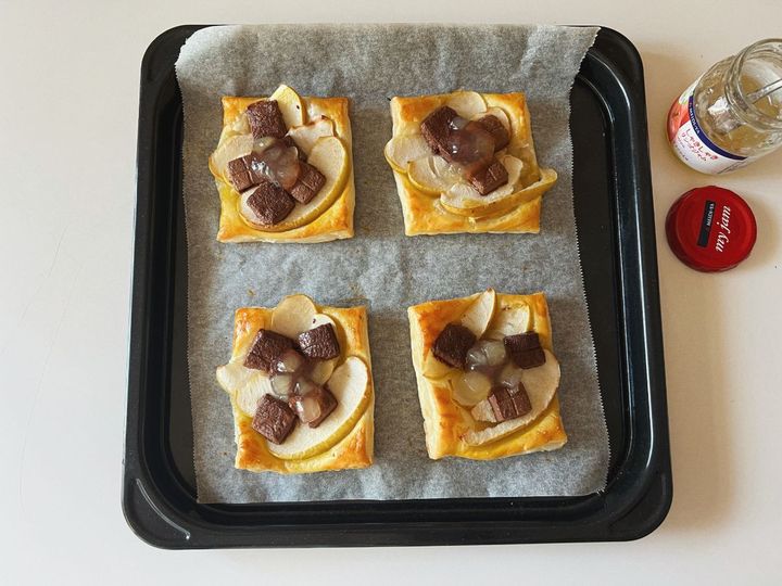 りんごづくしのチョコパイの作り方【渡辺友美子のコーヒーに合うお菓子のレシピ vol.59 〜レシピで旅するヨーロッパ〜】