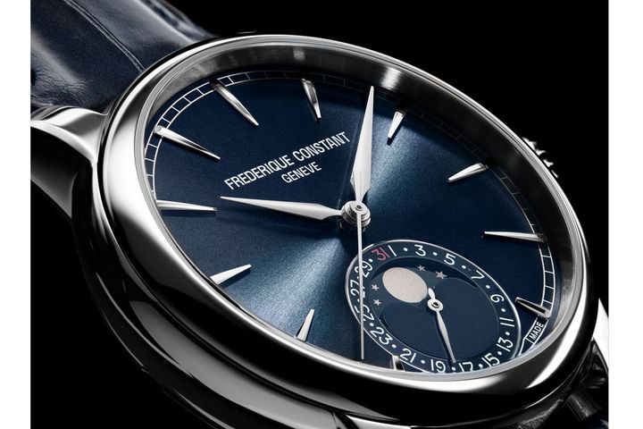 フレデリック・コンスタントのクラシック ムーンフェイズ デイト マニュファクチュール