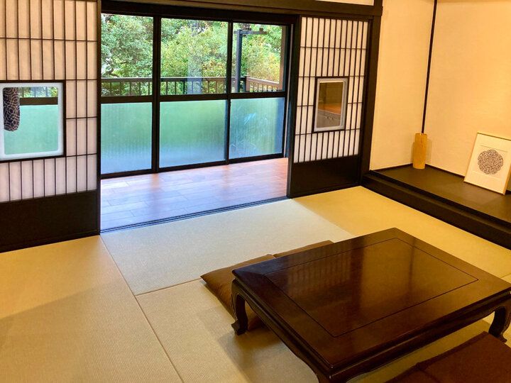 鎌倉・長谷駅からすぐ♪ 竹細工の庭が美しい築100年以上の古民家カフェバーで新感覚のだしボウルを「plough」