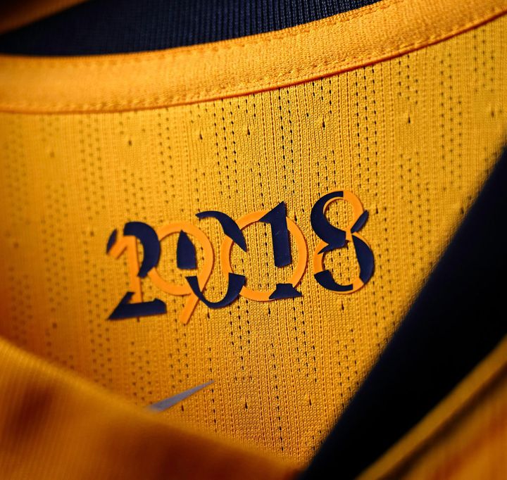 インテル、女子チームを称える新ユニフォームを発表！大胆デザインは「懐かしき90年代ユニ」の復活