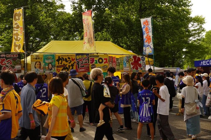 Jリーグも絶賛する山と調和したNDソフトスタジアム山形！奥羽山脈を一望できる絶景写真を厳選公開