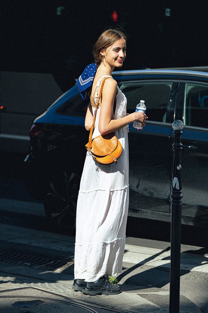 暑さの残る秋コーデに最適！おしゃれなパリジェンヌとロンドンガールのコーデ5選