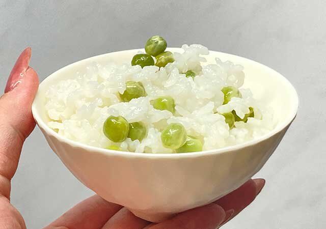 ダイソー 土鍋（19cm、ブラック） 炊き込みご飯 炊きあがり