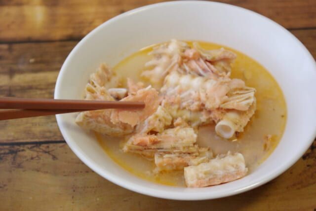 3COINS SOBANI 保存食 キングサーモン中骨水煮