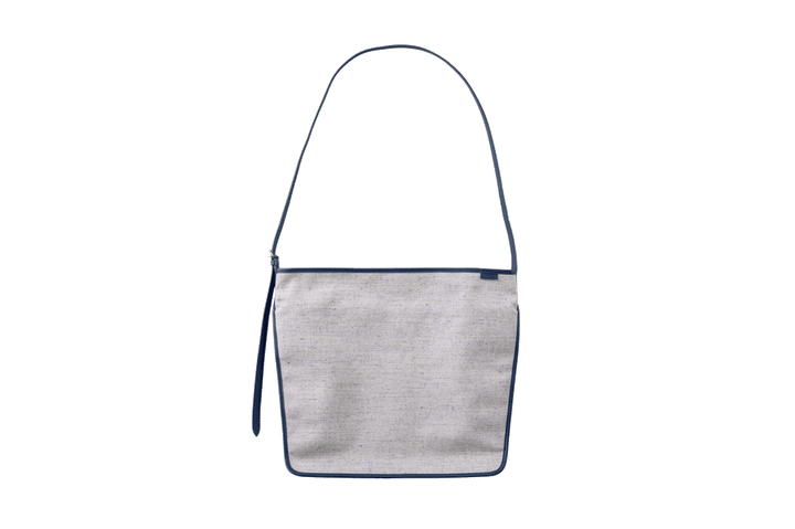 〈リュニフォーム〉のショルダーバッグ