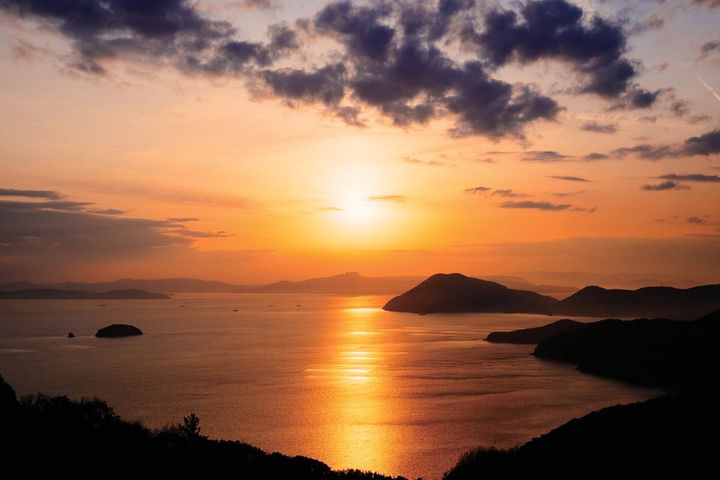 碁石山は夕日の名所