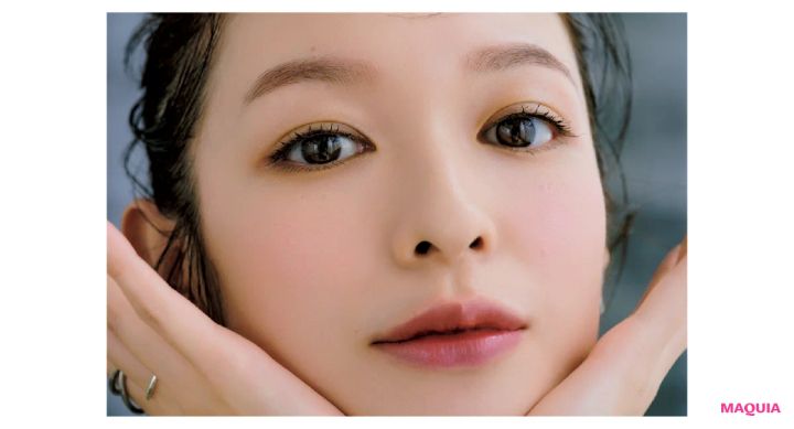 プチプラコスメで最旬メイク。サナの眉マスカラ&フジコのリップで秋の顔が決まる！_5