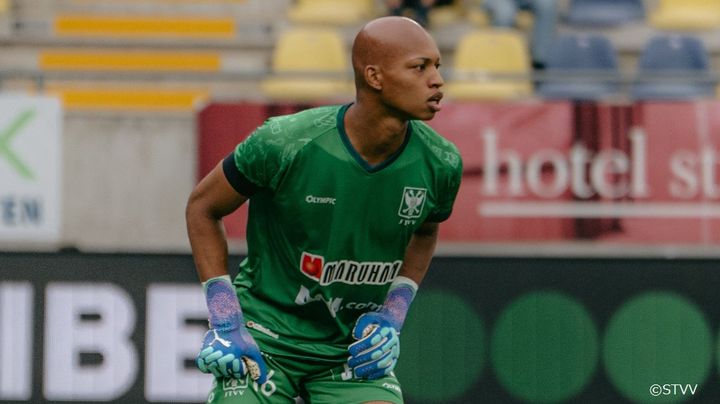 シント＝トロイデンGK小久保玲央ブライアン、日本人8選手出場試合で現地高評価！「鈴木彩艶が去り…」