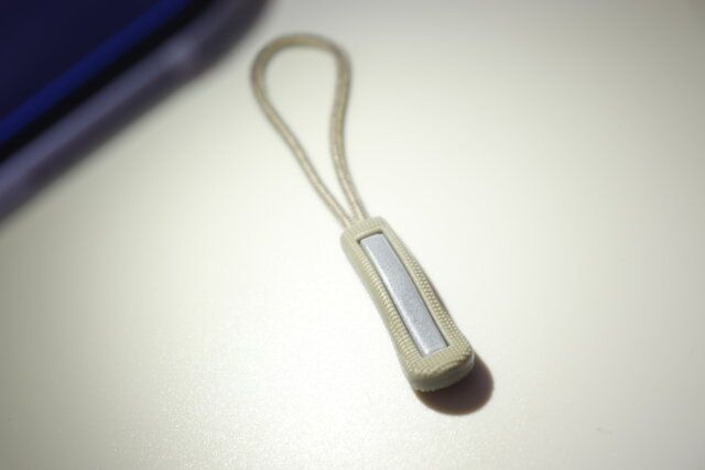 セリア リフレクターファスナータブ4P 反射板