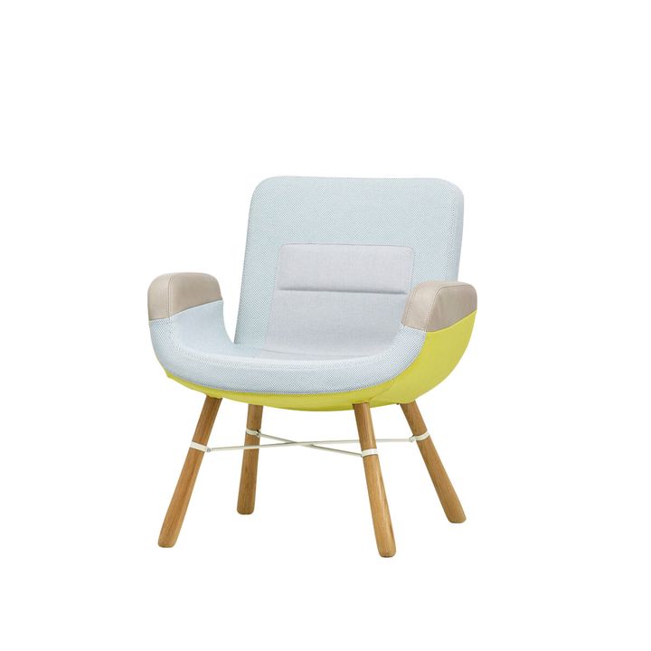 240830_East-River-Chair_Vitra.jpg