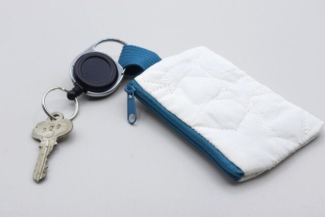 ダイソー マルチミニポーチ 鍵
