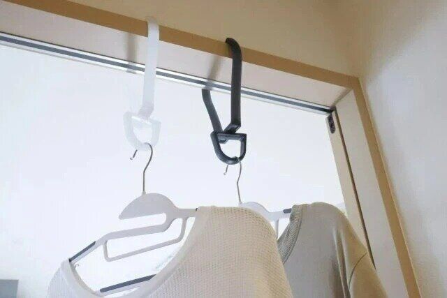 セリア 向きが変えられるハンガーキャッチ ハンガーを掛ける