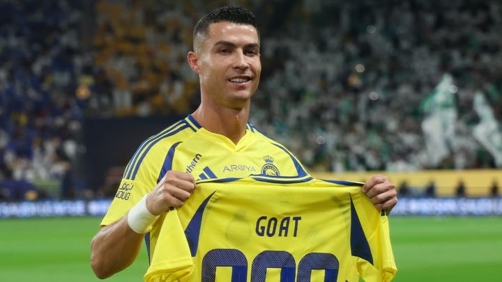 「デザートを食べに行くのが怖かった…」ロナウドの元同僚、食事中の恐怖体験を明かす