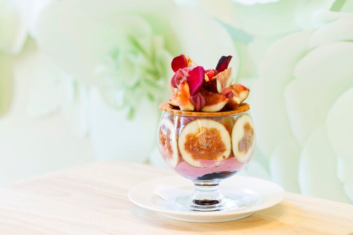 有名パティシエ考案のパフェやモーニングを♪大阪・阿波座のフルーツパーラー「パーラーハナbySN」