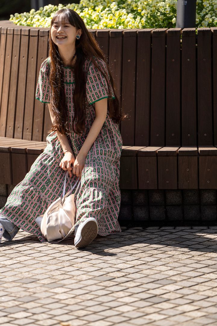 初秋のお手本“ワンピース”スタイル5選。重ね着や小物で先取り感を意識。【FUDGE FRIEND おしゃれさんの毎日コーディネート】