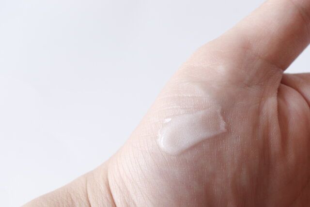 ダイソー UGTポアレスベース01c テクスチャー