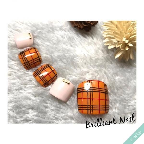 Brilliant Nailが投稿したネイルデザイン [photoid:I0059766] via Itnail Design (740128)