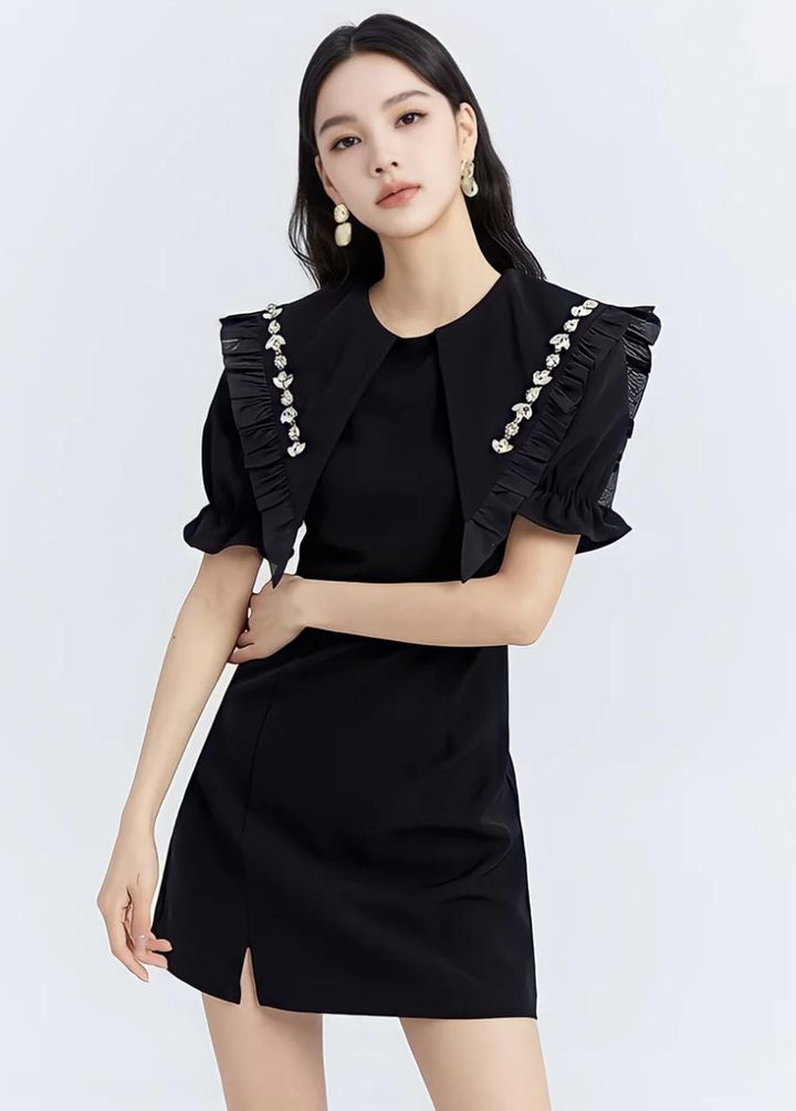 画像: ビッグビジューカラーミニワンピース ¥16,890 n-frame.online