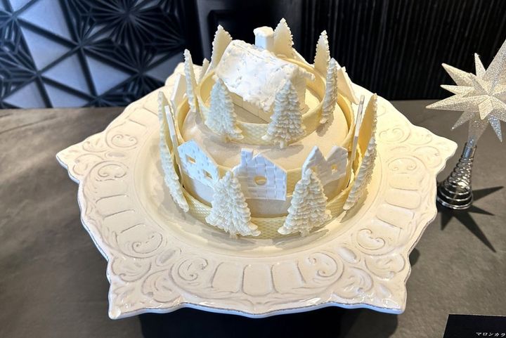 「マロンカラマンシー」直径15cm、高さ5,5cm 6800円 