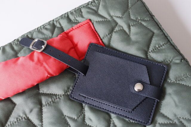 ダイソー トラベルネームタグ（スナップボタン付） 使用例