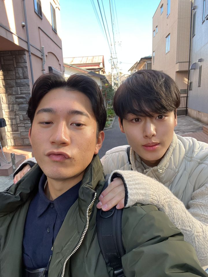 12月25日、付き合った翌日に撮影したツーショット。Photo_ Courtesy of Dai & Shun