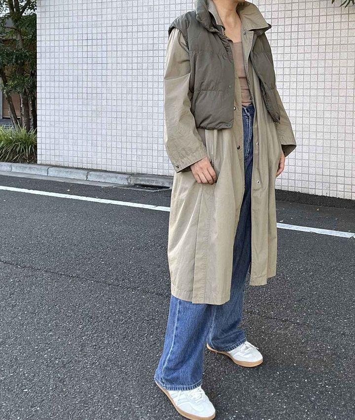 画像2: 【UNIQLO：C】ダウンクロップドベスト¥5,990 www.uniqlo.com