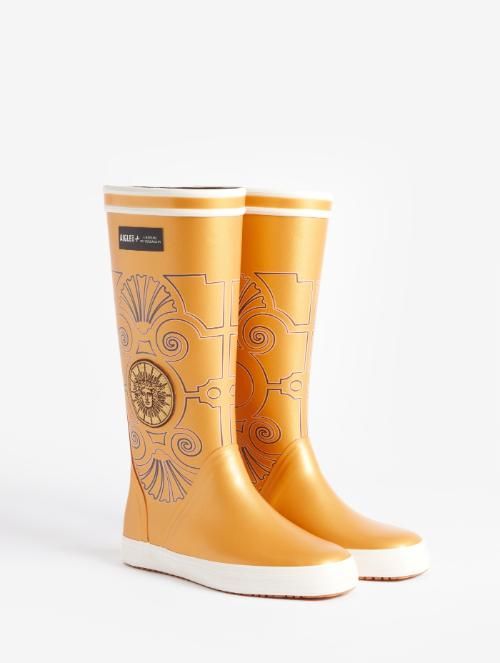 170「＋1」周年を迎える《エーグル》から、8組のサプライズゲストを招いたコラボブーツが171足限定で発売