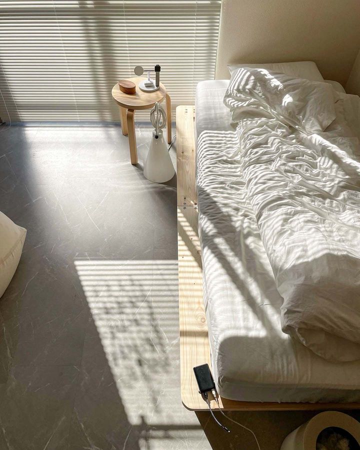 モノが少なくて、超シンプル！おしゃれな一人暮らしのインテリア3選