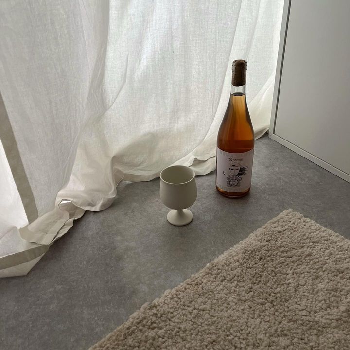 モノが少なくて、超シンプル！おしゃれな一人暮らしのインテリア3選