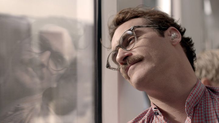 人工知能のある生活が当たり前となった近未来を描いた、映画『her/世界でひとつの彼女』（2013）。そんな時代にすでに差しかかりつつある。