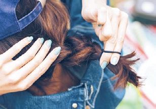 運動会キャップ髪アレンジSTEP1